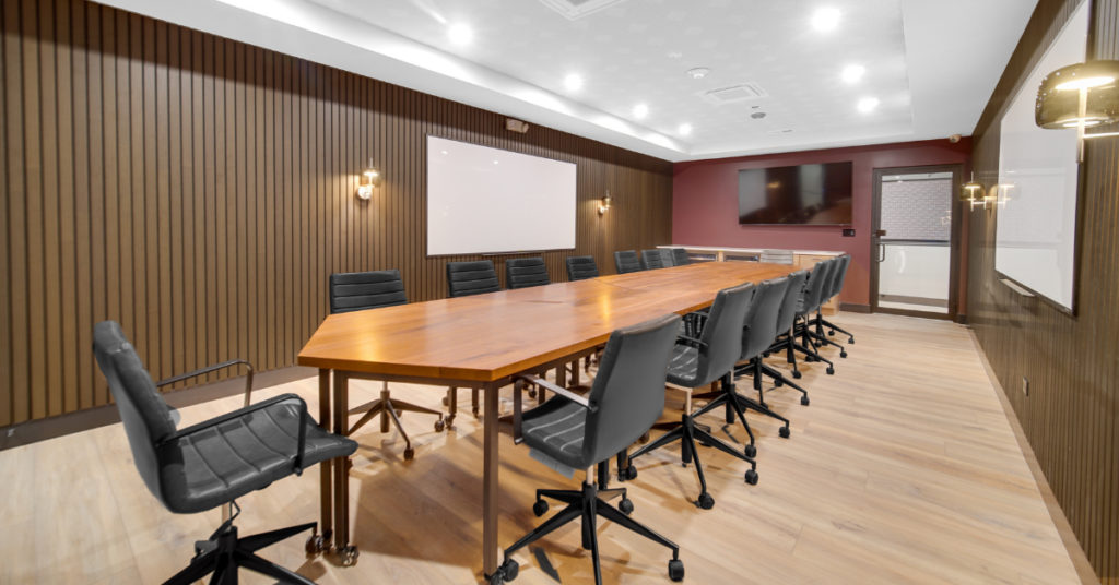 Brick & Mortar meeting room